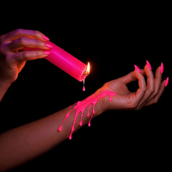 Неонова рожева свічка для Wax Play з UV-ефектом 207200 фото